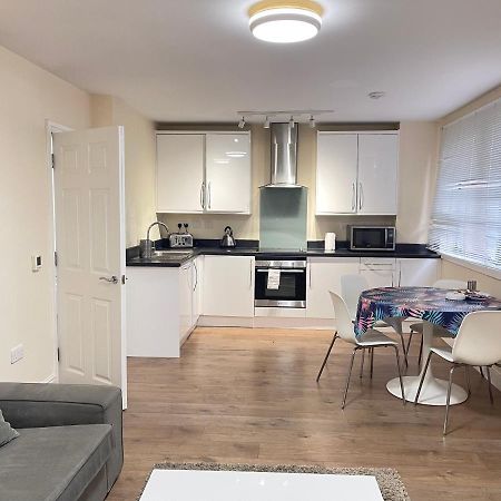 Apartament Westminster House Slough Zewnętrze zdjęcie