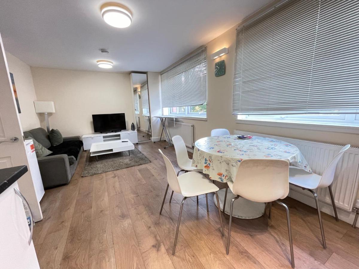 Apartament Westminster House Slough Zewnętrze zdjęcie